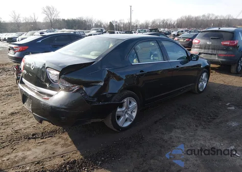 2010 Mercury Milan z USA, uszkodzony, nr VIN 3MEHM0HA6AR613244